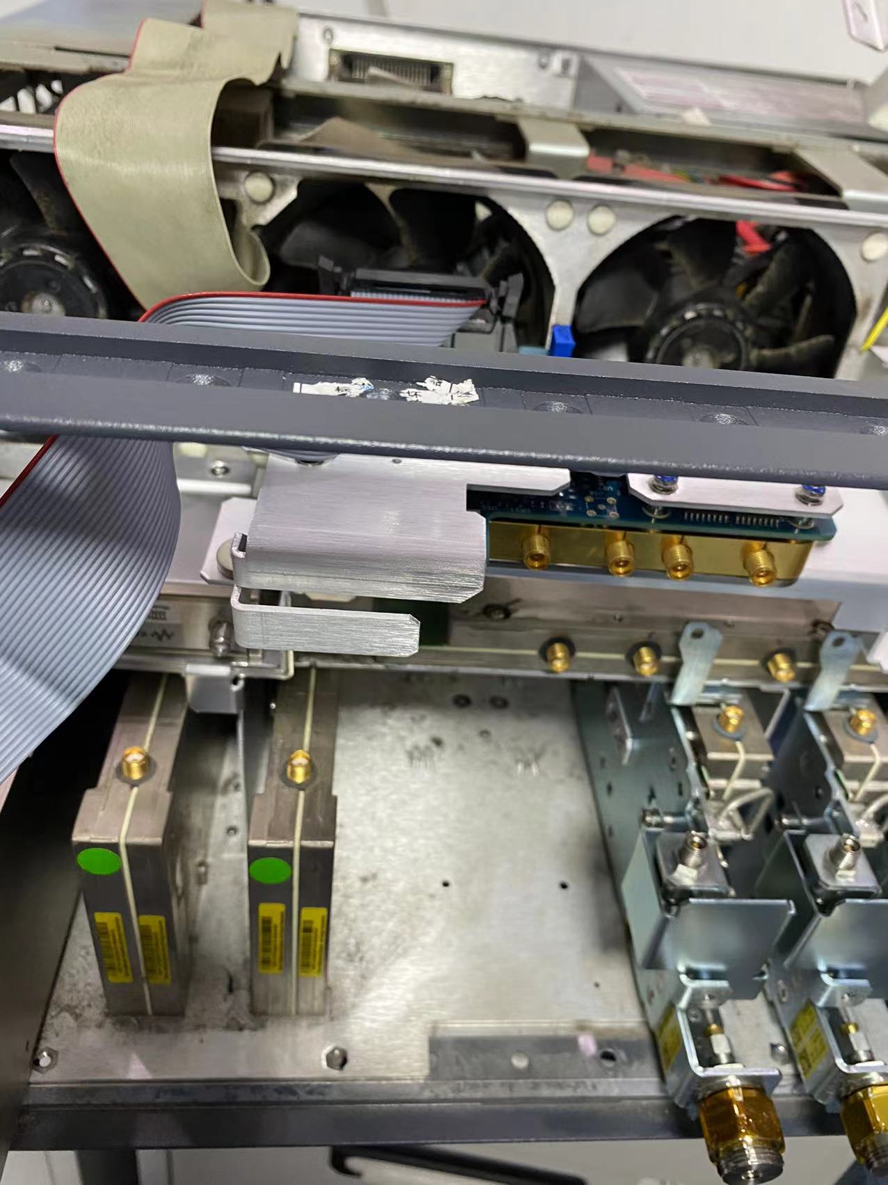 63523b56bcb8f.jpg 維修網分E5071C 11.jpg