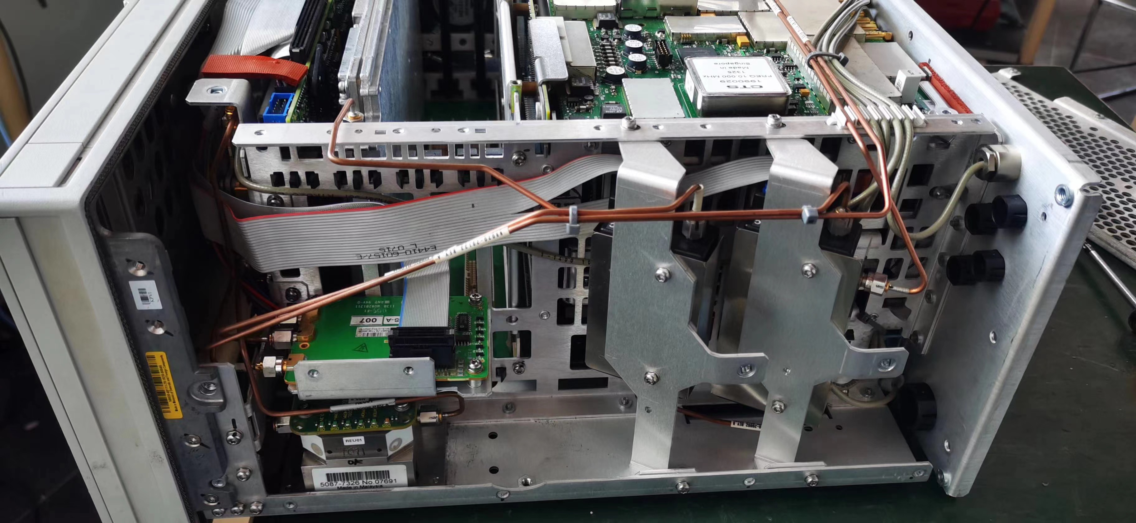 63bb75e980761.jpg 維修頻譜N9020A 5.jpg