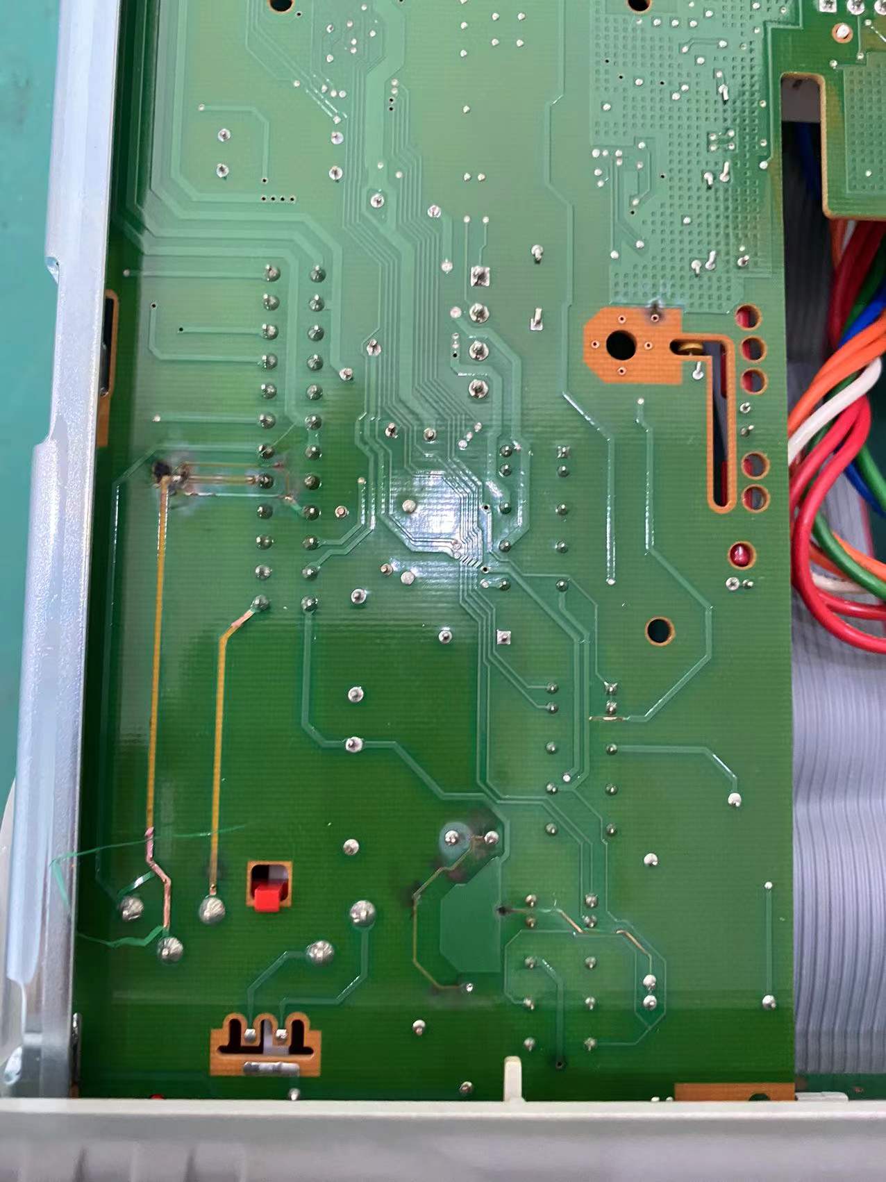 63ed7f00084e8.jpg 維修萬(wàn)用表34401A 1.jpg